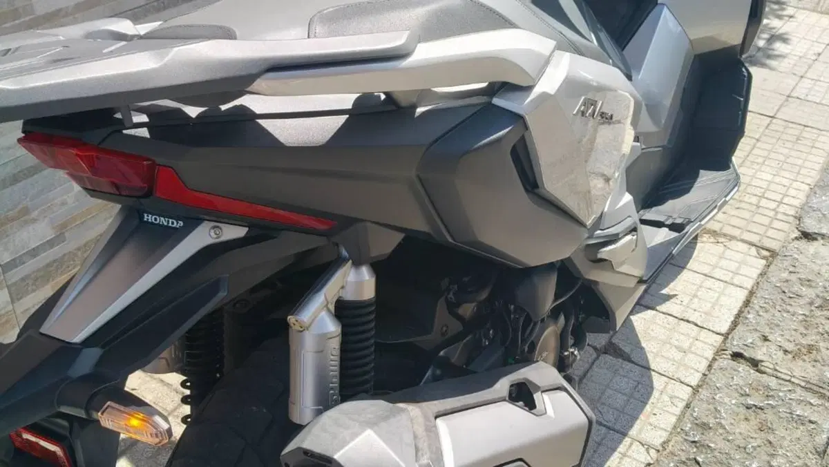 Honda ADV 350 (2022 - 24)  (4)