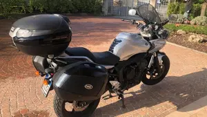 Yamaha FZ6 Fazer S2 (2006 - 11)  (3)