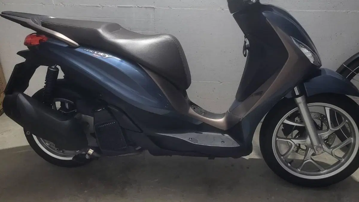 Piaggio Medley 125 (2020)  (3)