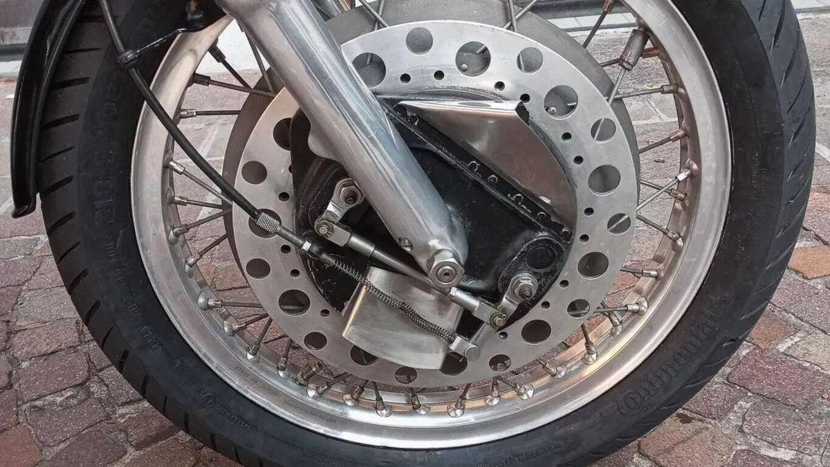 Norton   (6)