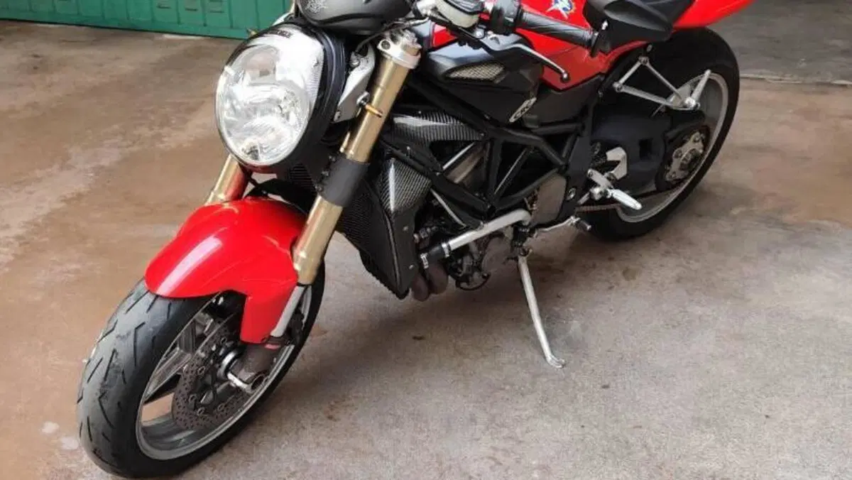 MV Agusta Brutale 910 S (2005 - 11)  (3)