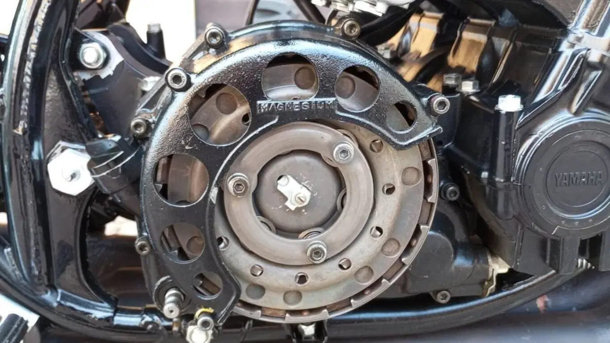 Yamaha   (4)