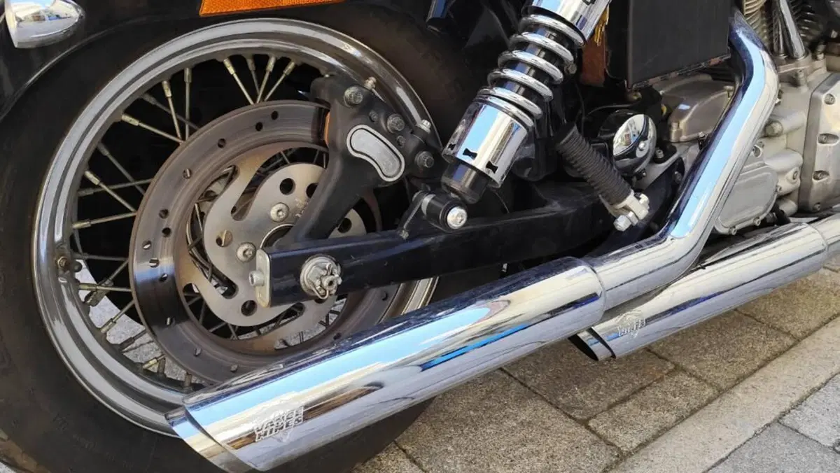 Harley-Davidson 1450 Super Glide (1999 - 02) - FXD  (3)