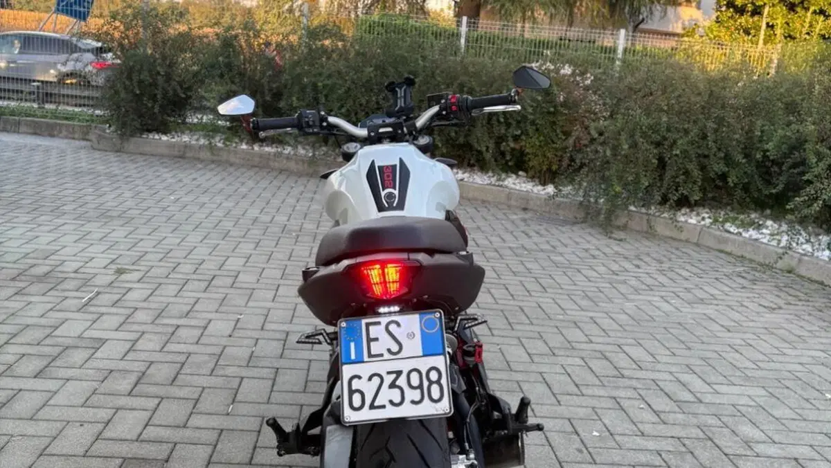 Benelli BN 302 S (2019 - 20)  (4)