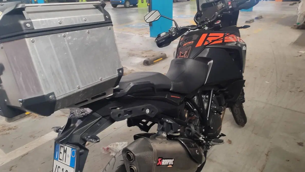 KTM 1290 Super Adventure S (2017 - 20)  (2)