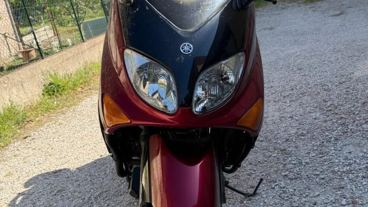 Yamaha T-Max 500 (2001 - 03) 