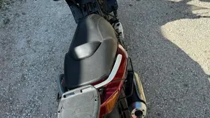 Yamaha T-Max 500 (2001 - 03)  (2)