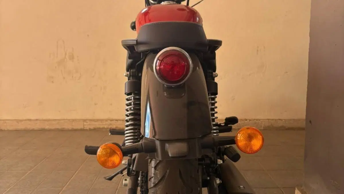 Royal Enfield Meteor 350 Aurora (2024 - 26)  (9)