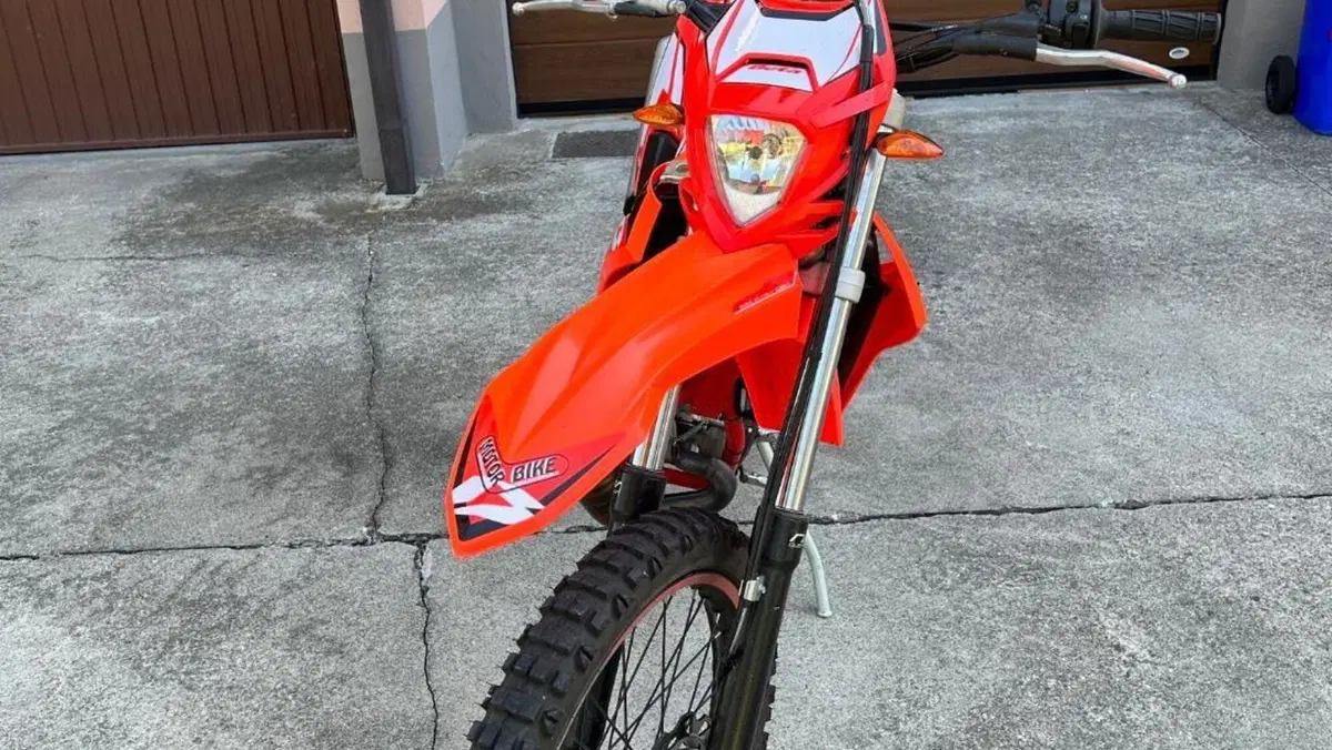 Betamotor RR 50 Enduro (2021 - 26)  (2)
