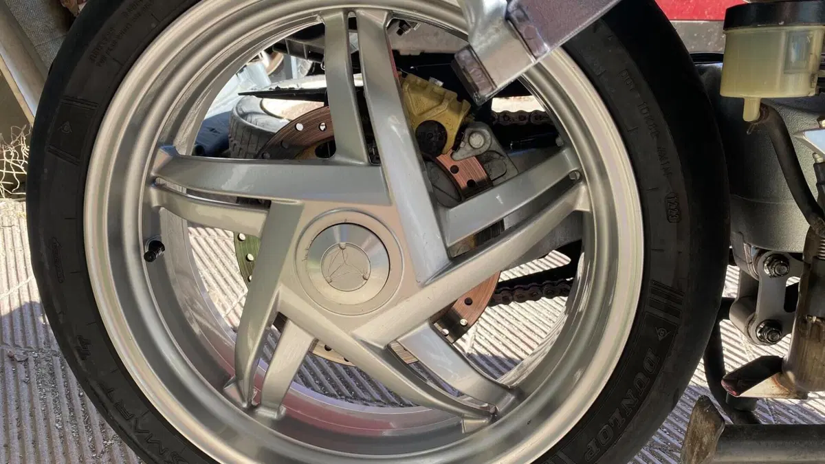 Aprilia RST 1000 Futura (2001 - 04)  (6)