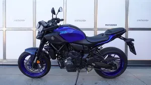 Yamaha MT-07 Y-AMT (2025 - 26)  (3)