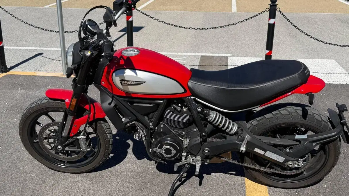 Ducati Scrambler 800 Icon (2021 - 22) 