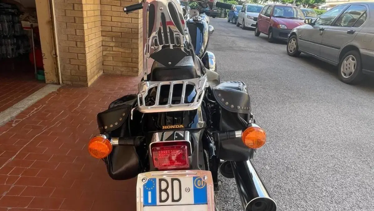 Honda Black Widow  (2)
