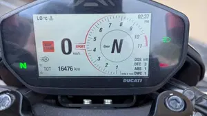 Ducati Hypermotard 950 RVE (2022 - 25)  (5)