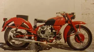 Moto Guzzi   (2)