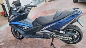 Kymco AK 550 (2017 - 19)  (2)