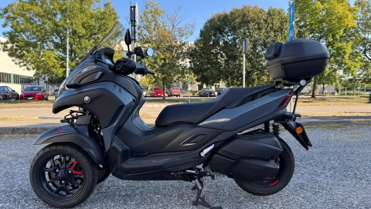 Yamaha Tricity 300 (2021 - 24) 