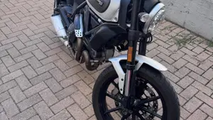 Ducati Scrambler 800 Icon (2017 - 20)  (5)