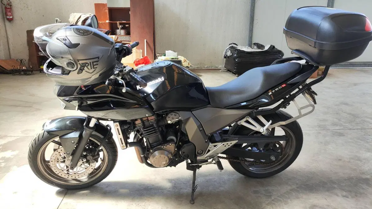 Kawasaki Z 750 S  (3)