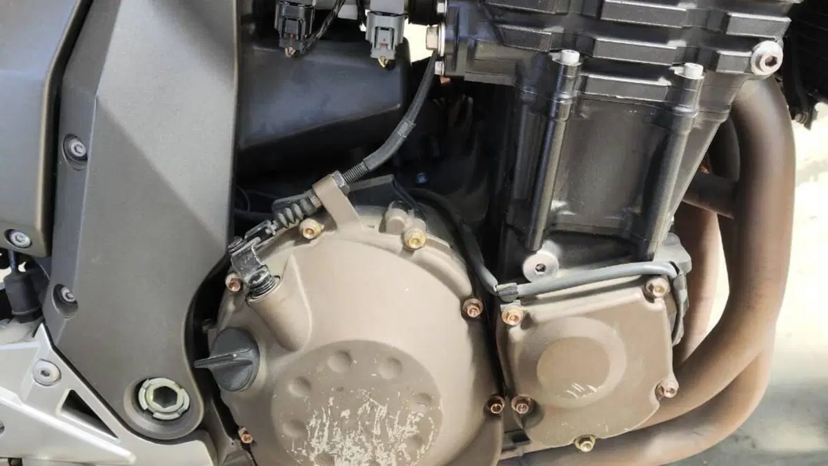 Kawasaki Z 750 S  (6)