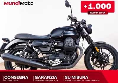 Moto Guzzi V7 III Stone (2017 - 20) - Annuncio 10119385