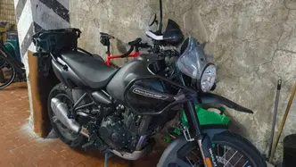 Royal Enfield Himalayan 450 (2024 - 26) usata