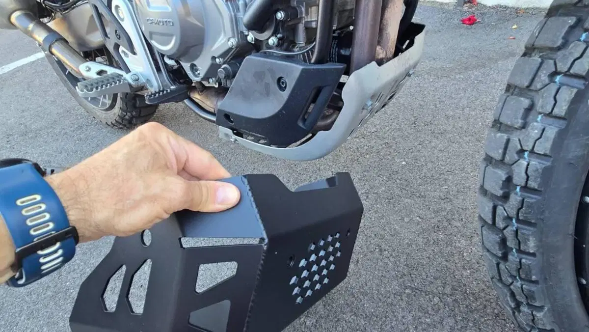 CFMOTO 450MT (2024 - 26)  (13)