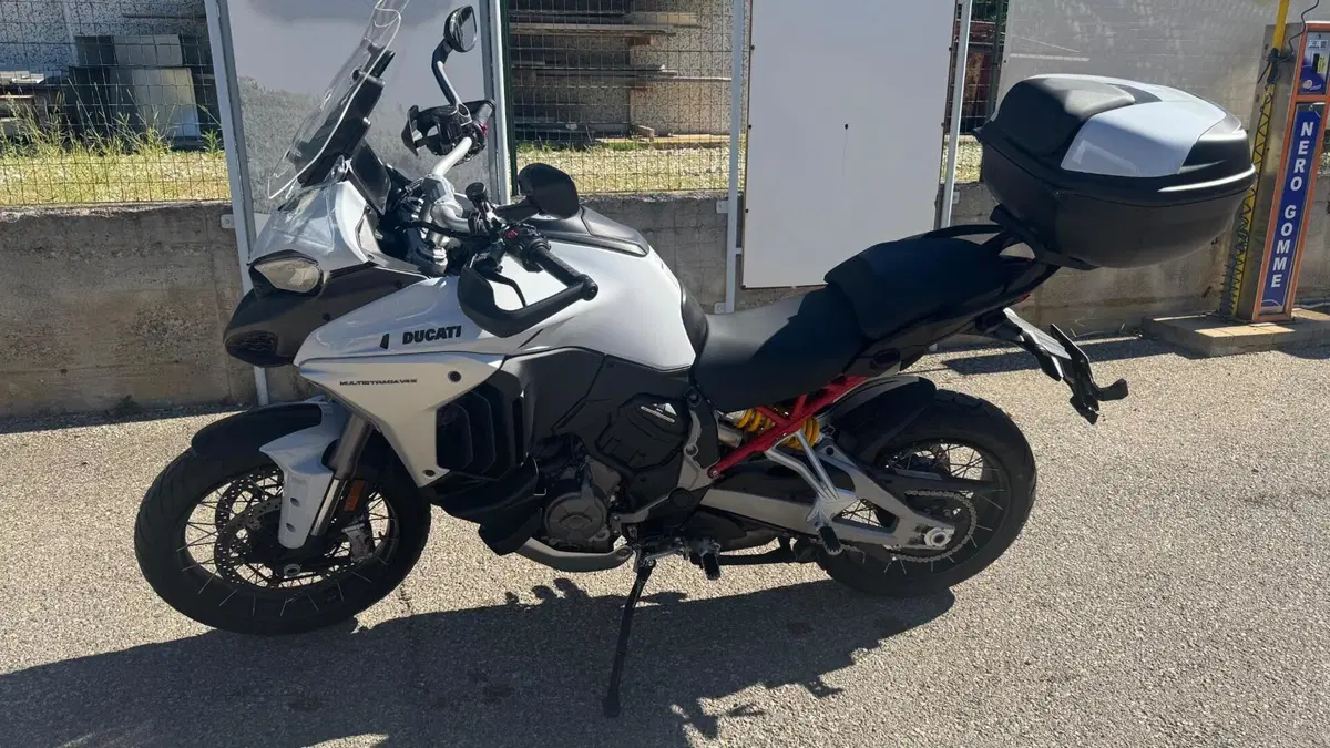 Ducati Multistrada V4 S (2021 - 24)  (9)