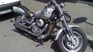 Suzuki Marauder VZ 800  (6)