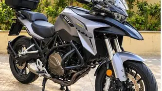 QJ Motor SRK 700 (2023 - 25) usata