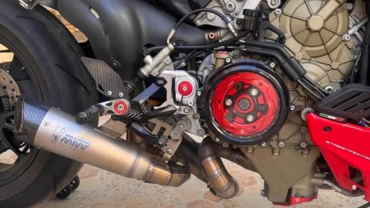 Ducati Streetfighter V4 1100 S (2020)  (6)