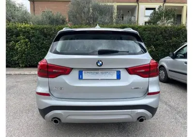 BMW X3 sDrive18d Business Advantage (4)