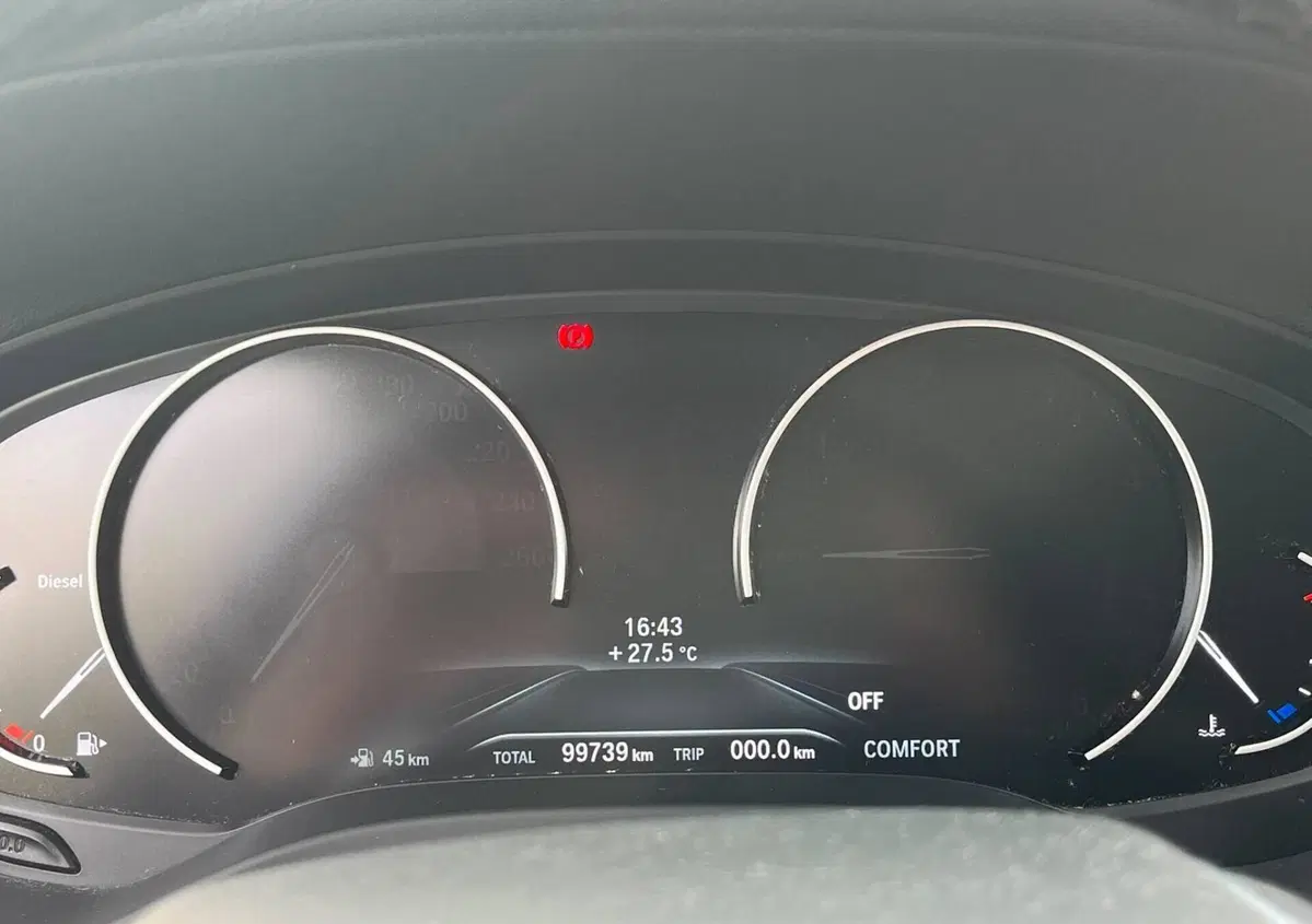 BMW X3 sDrive18d Business Advantage (6)