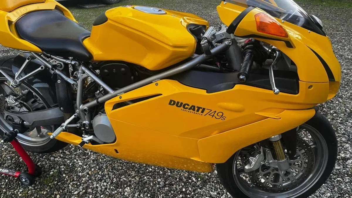 Ducati 749 S (2003)  (6)