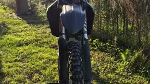 Yamaha YZ 450 F Monster Energy (2021)  (5)