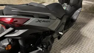 Yamaha X-Max 125 (2025 - 26)  (8)