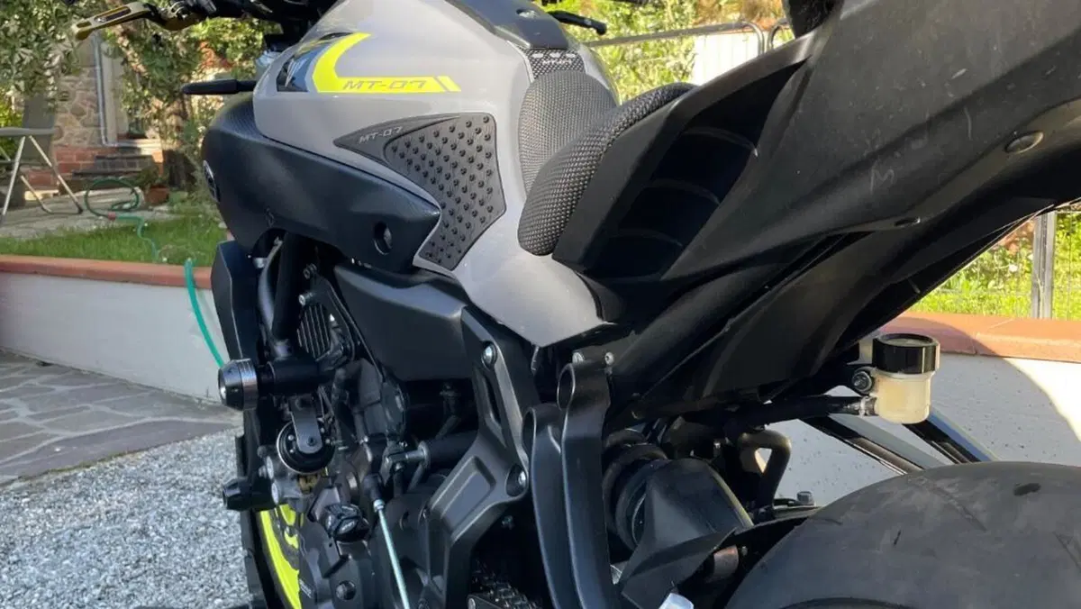 Yamaha MT-07 (2017 - 18)  (3)