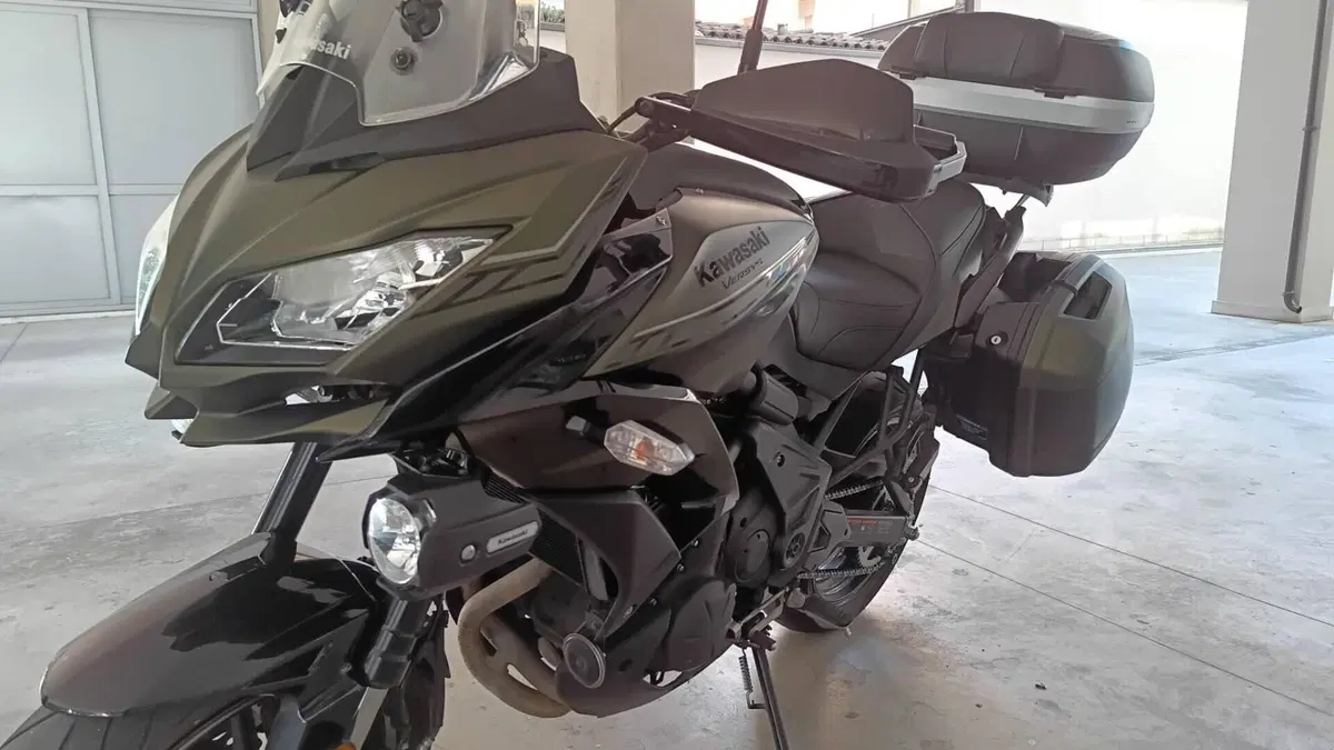 Kawasaki Versys 650 Grand Tourer (2017 - 20)  (2)