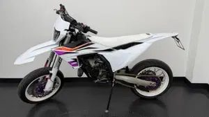 KTM 125 SX (2024)  (2)