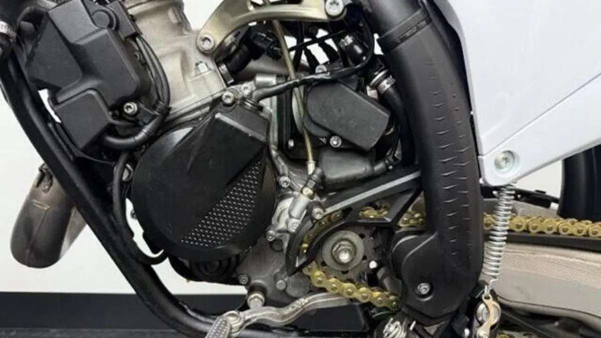 KTM 125 SX (2024)  (13)