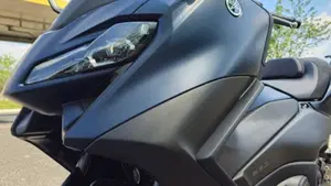 Yamaha T-Max 560 (2022 - 24)  (2)