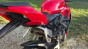 Ducati Streetfighter V2 (2022 - 24)  (3)