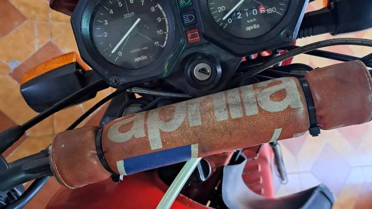 Aprilia   (4)