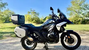 Bmw R 1300 GS Triple Black (2023 - 26)  (2)