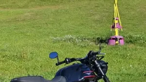 Moto Guzzi V7 Stone Special Edition (2022 - 25)  (6)