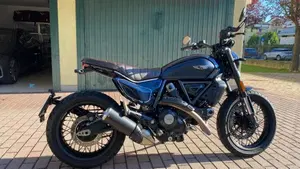 Ducati Scrambler 800 Nightshift (2023 - 24) 