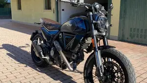 Ducati Scrambler 800 Nightshift (2023 - 24)  (2)