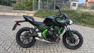 Kawasaki Z 650 (2021 - 24)  (3)