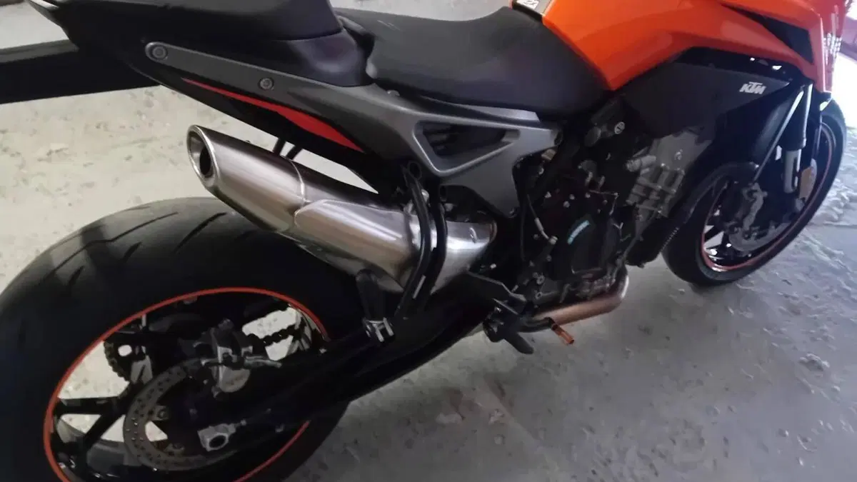 KTM 790 Duke L (2025 - 26)  (5)
