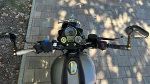 Royal Enfield Classic 350 (2021 - 26)  (5)